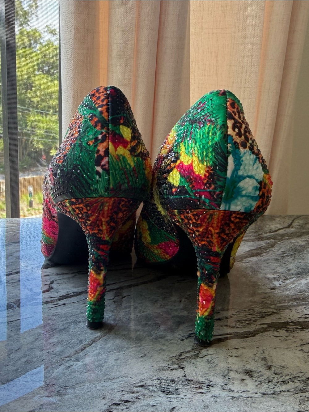Jessica Simpson Multicolor Tropical Print Pointed Toe Heels - Picture 6 of 6